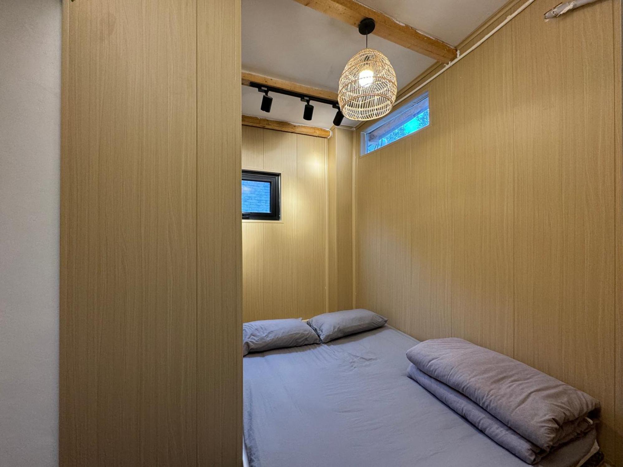 Beijing Hills & Hutong City Retreat Near Forbidden City & Line 4 Multi-Room Options 외부 사진